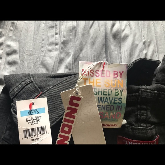 Jeans - Picture 3 of 3